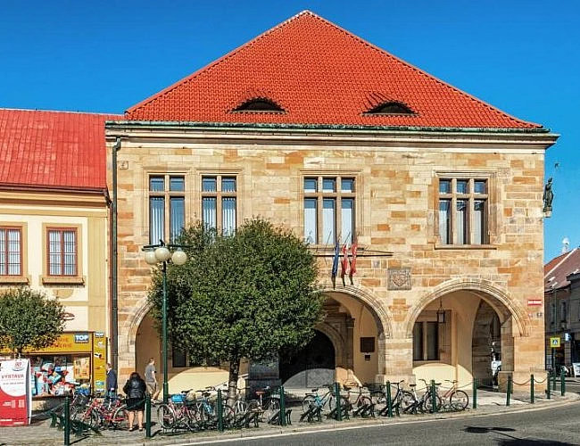 Na kole krajinou Bohumila Hrabala do Kerska