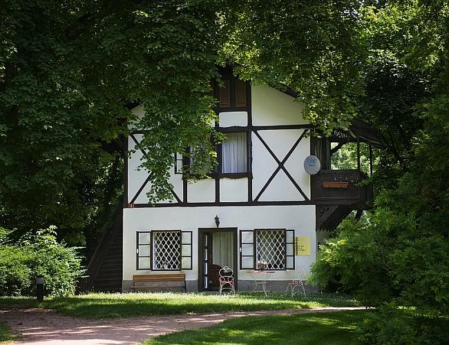 Loučeň Chateau