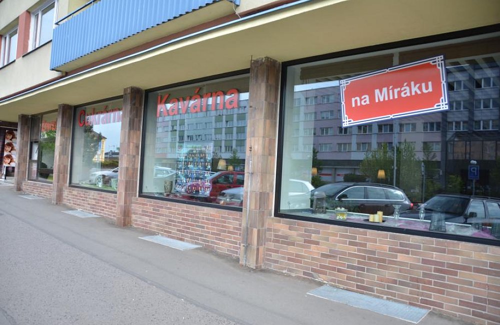 Cukrárna a kavárna na Míráku